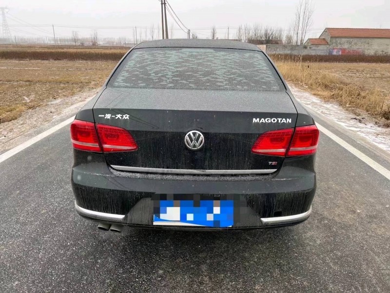 济南15年大众迈腾9