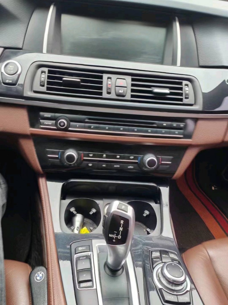 宜昌14年宝马5系4