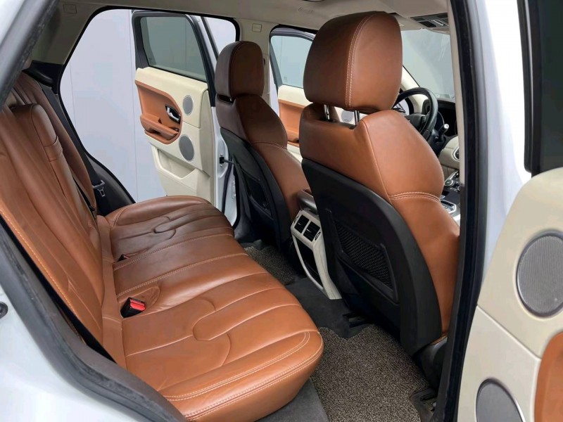 烟台14年路虎极光5