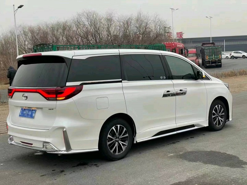 邯郸21年传祺M82