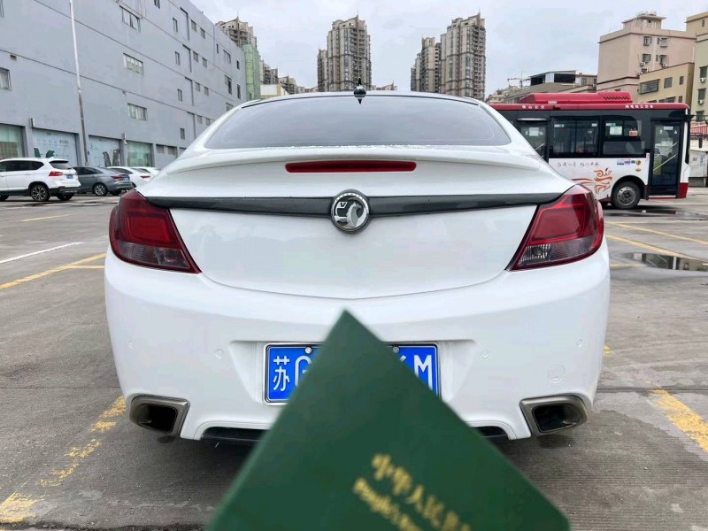 广州13年别克君威GS9