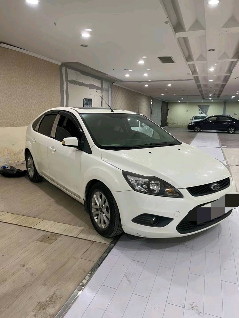 北京15年福特福克斯2