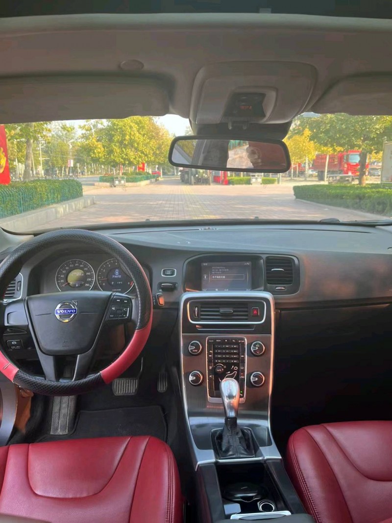 北京13年沃尔沃S60L5