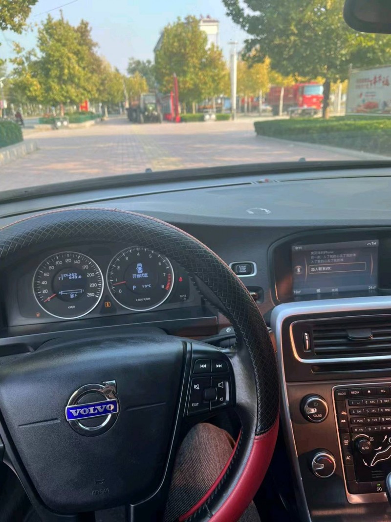 北京13年沃尔沃S60L1