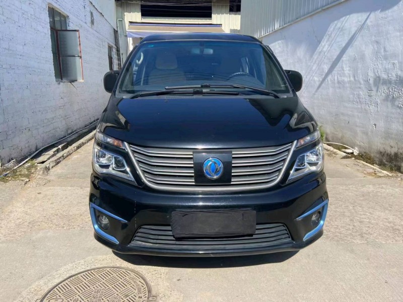 邯郸22年东风菱智1