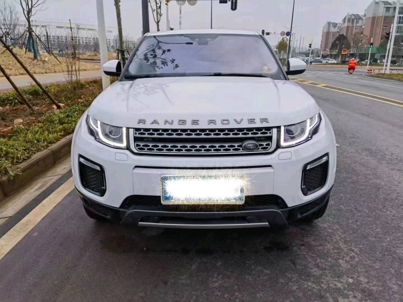 枣庄16年路虎极光1