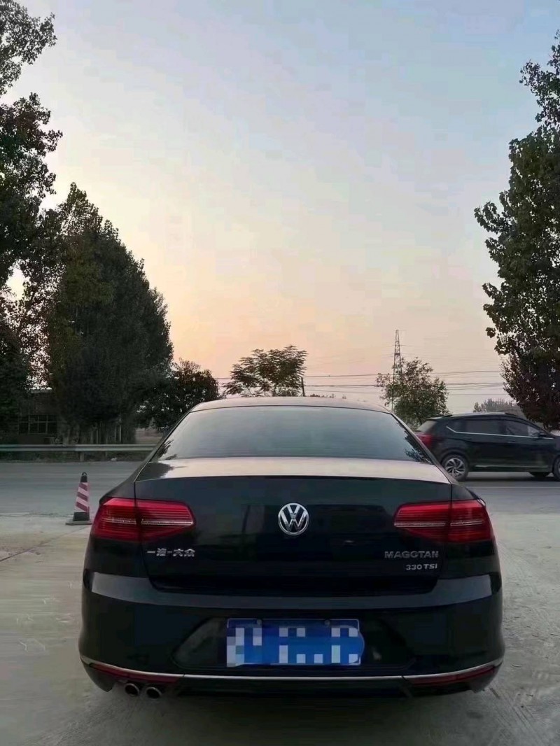 北京17年大众迈腾2