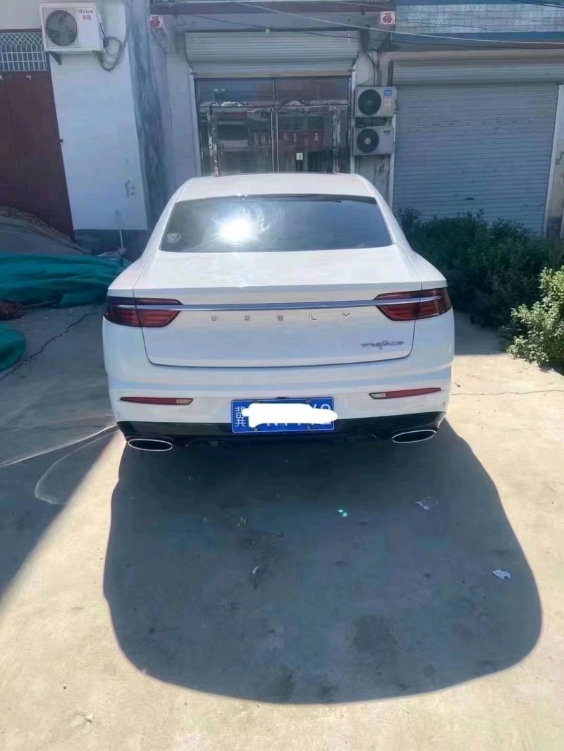 北京21年吉利星瑞8