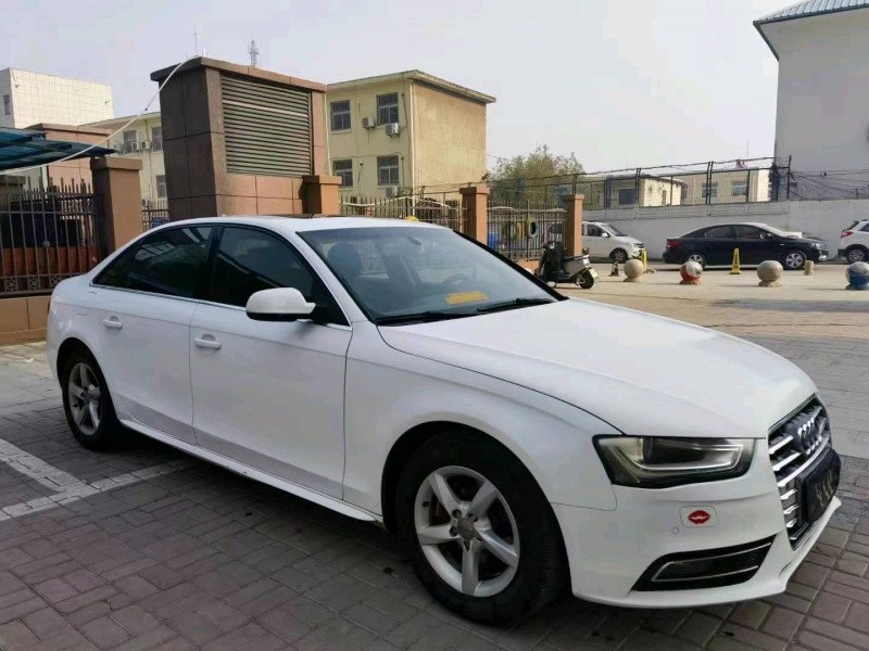 北京13年奥迪A4L3