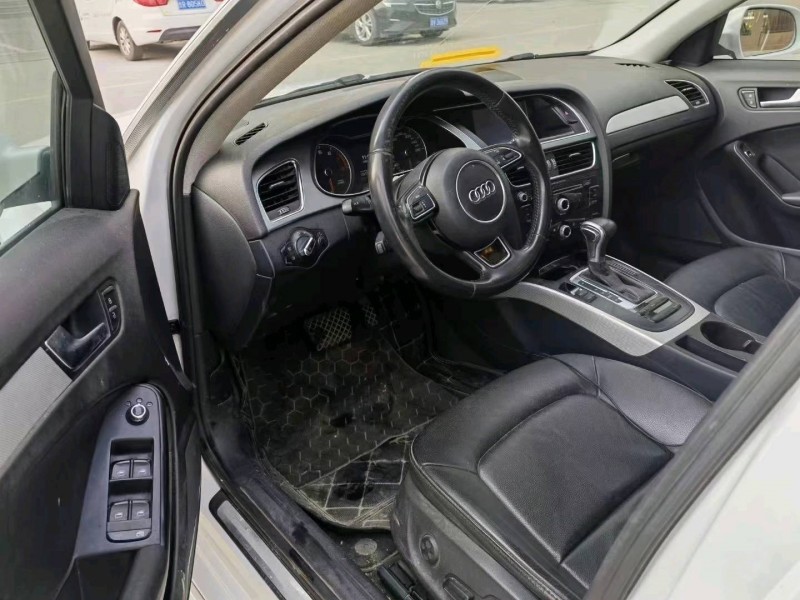 北京13年奥迪A4L4