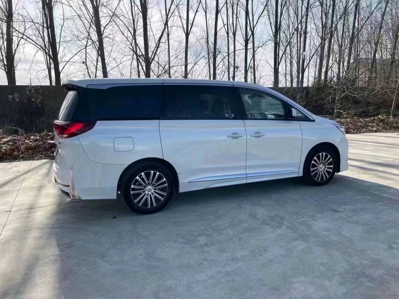 北京22年传祺M85