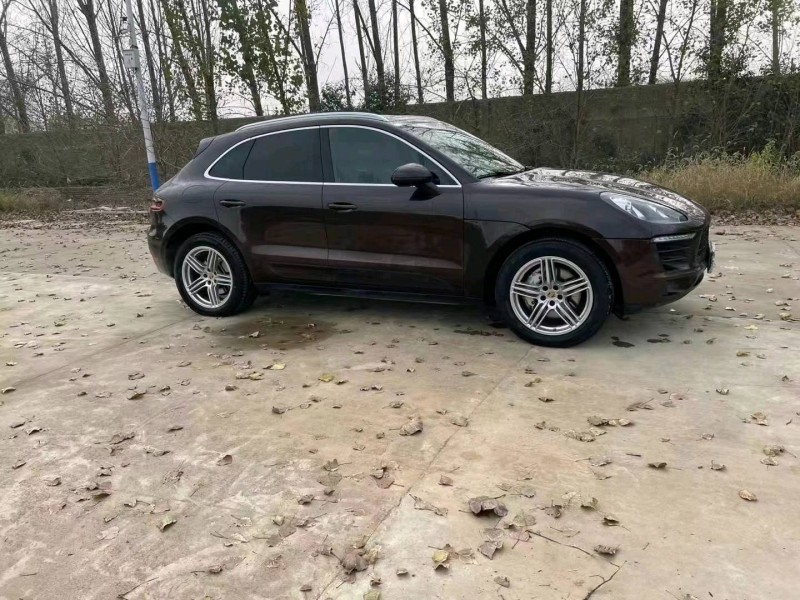 北京15年保时捷Macan3