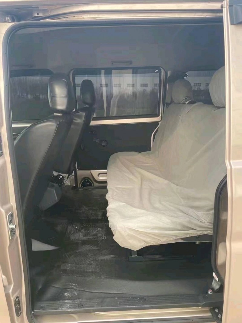 北京22年金杯小海狮X303