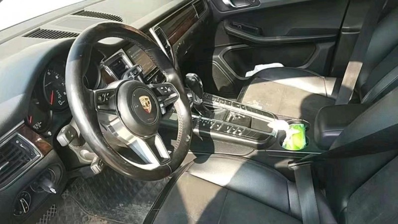 北京15年保时捷Macan3