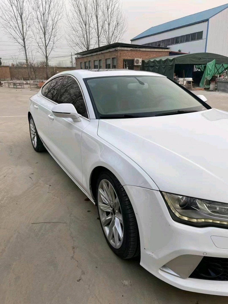 北京16年奥迪A7L5