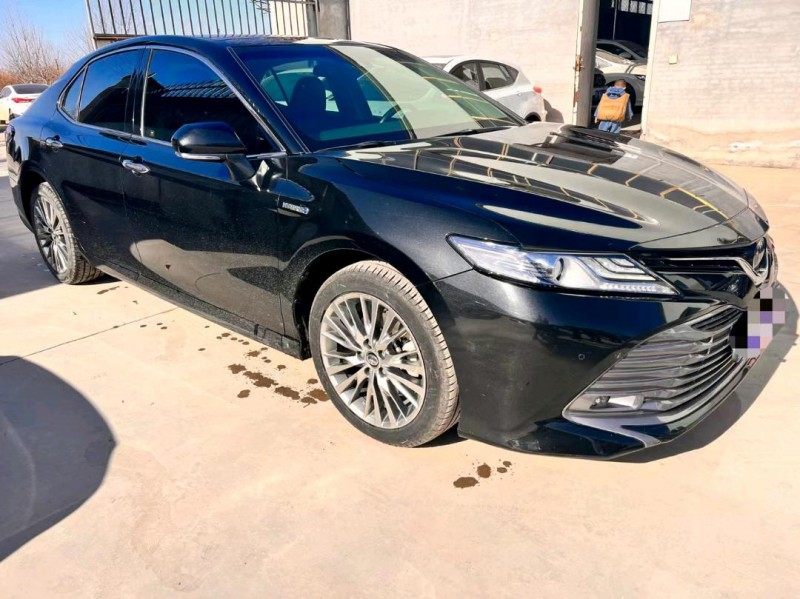 保定19年丰田凯美瑞3