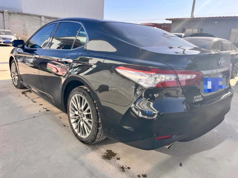 保定19年丰田凯美瑞4