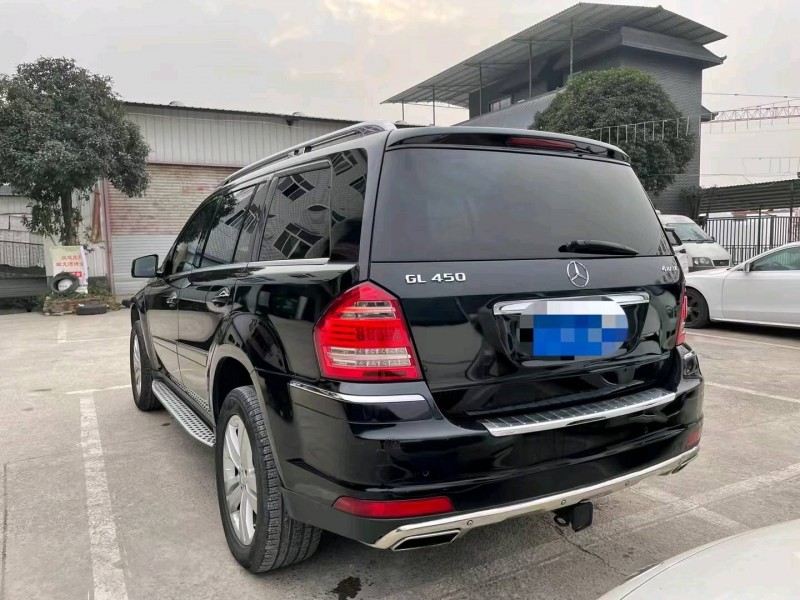 重庆13年奔驰GL9