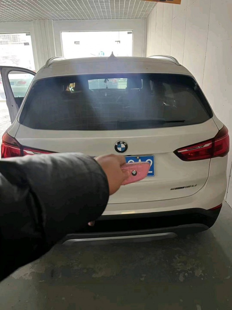 宜昌19年宝马X15