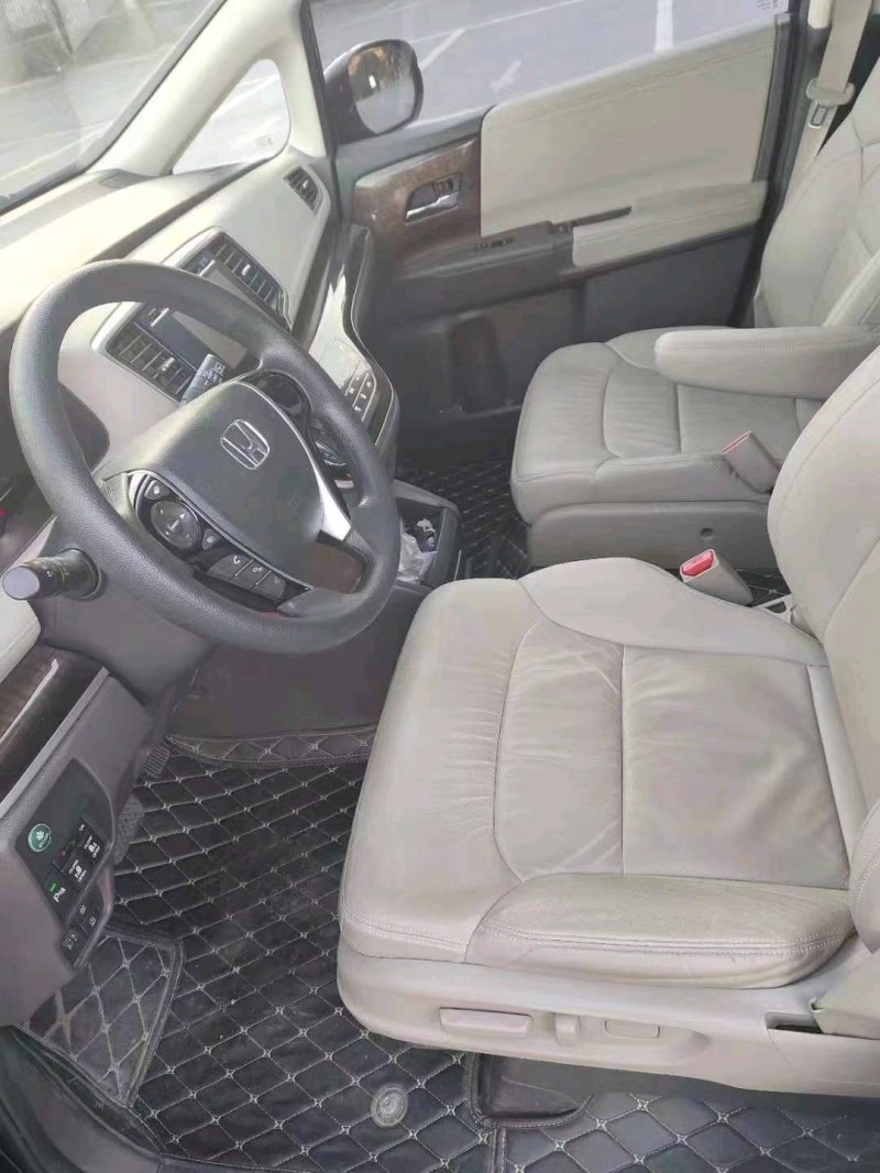 保定18年本田奥德赛3