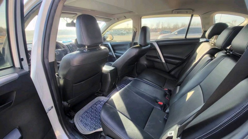 邯郸18年丰田RAV4荣放5