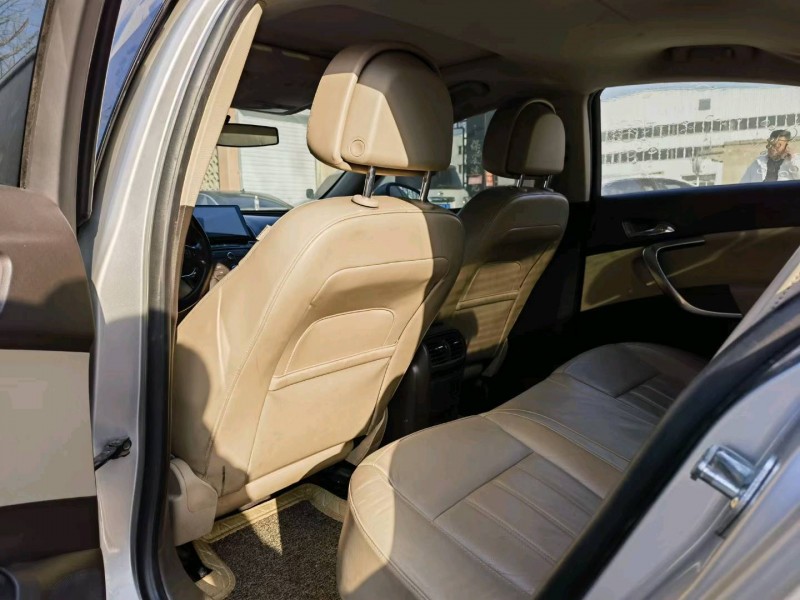 保定09年别克君威6