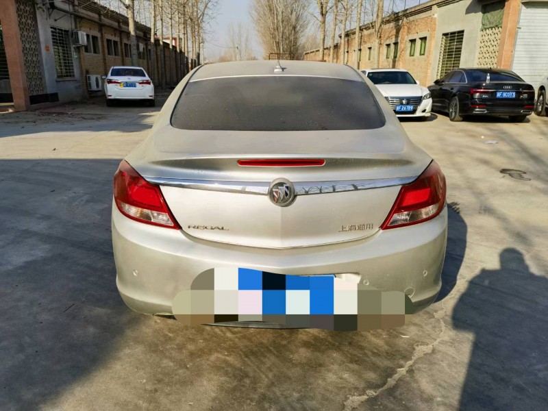 保定09年别克君威8