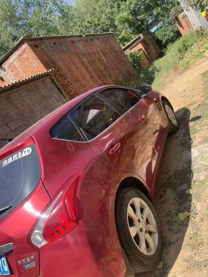 邯郸16年日产骐达3