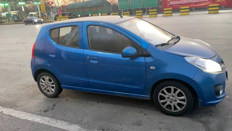 邯郸15年铃木奥拓5