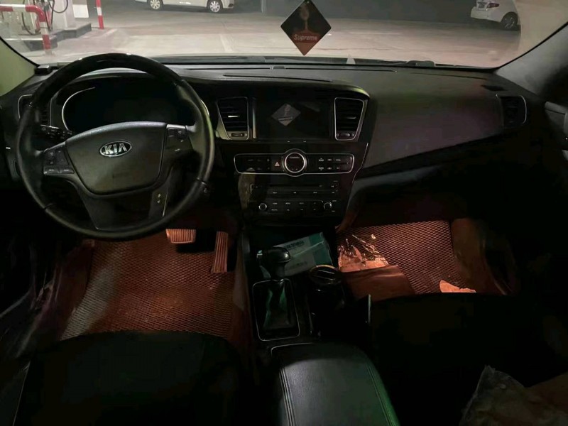 邯郸14年起亚凯尊3