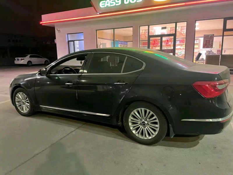 邯郸14年起亚凯尊8