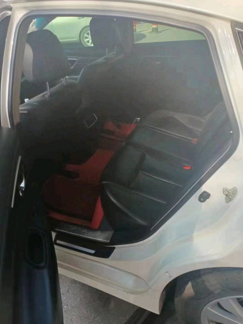 邯郸18年日产天籁5