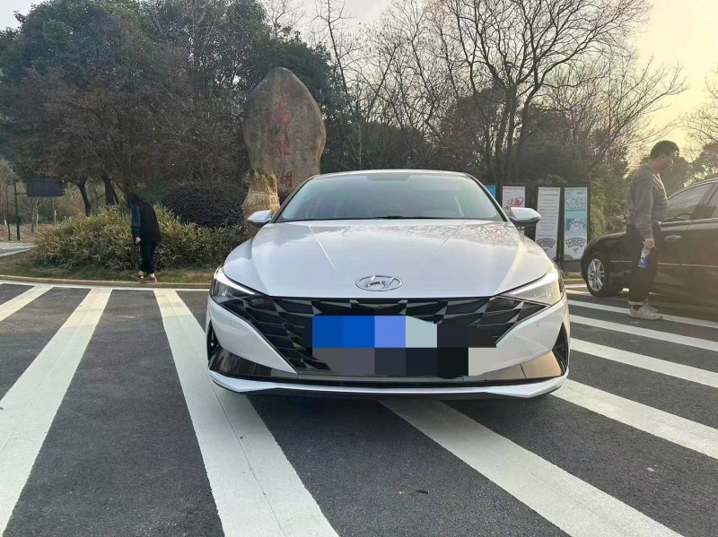 嘉兴21年现代伊兰特7