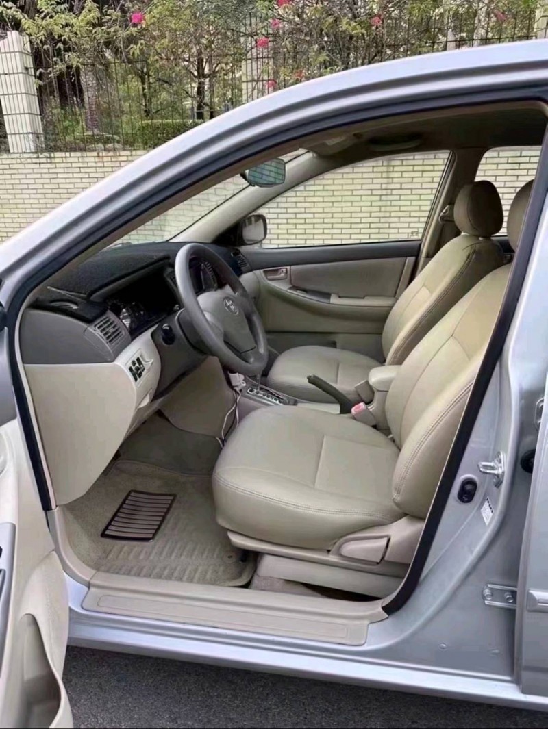 济南11年丰田花冠3