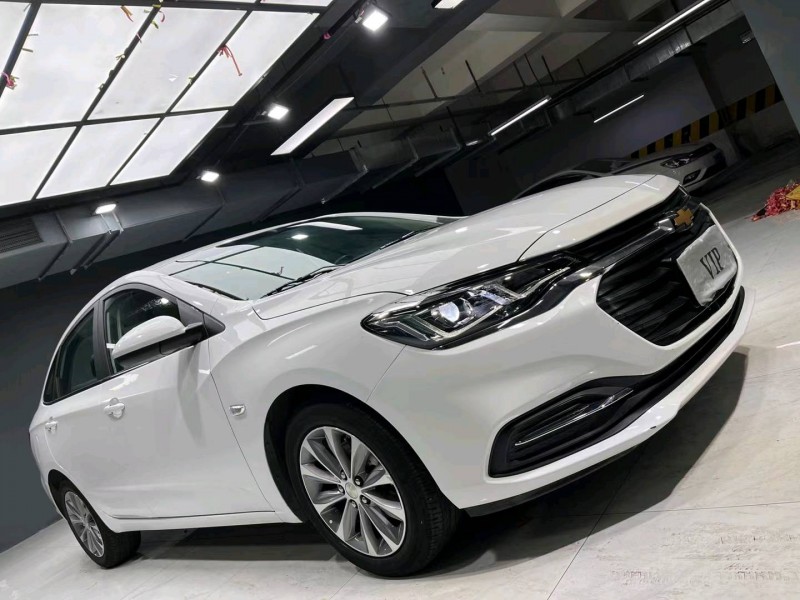 成都21年雪佛兰科鲁泽2