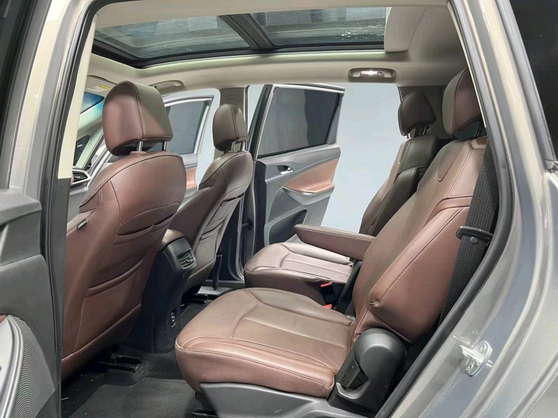 成都21年别克GL65