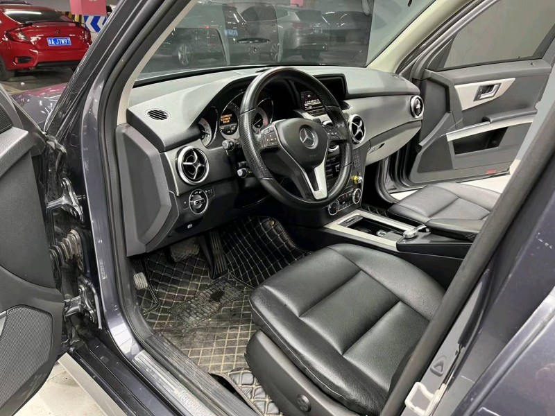 成都14年奔驰GLK4