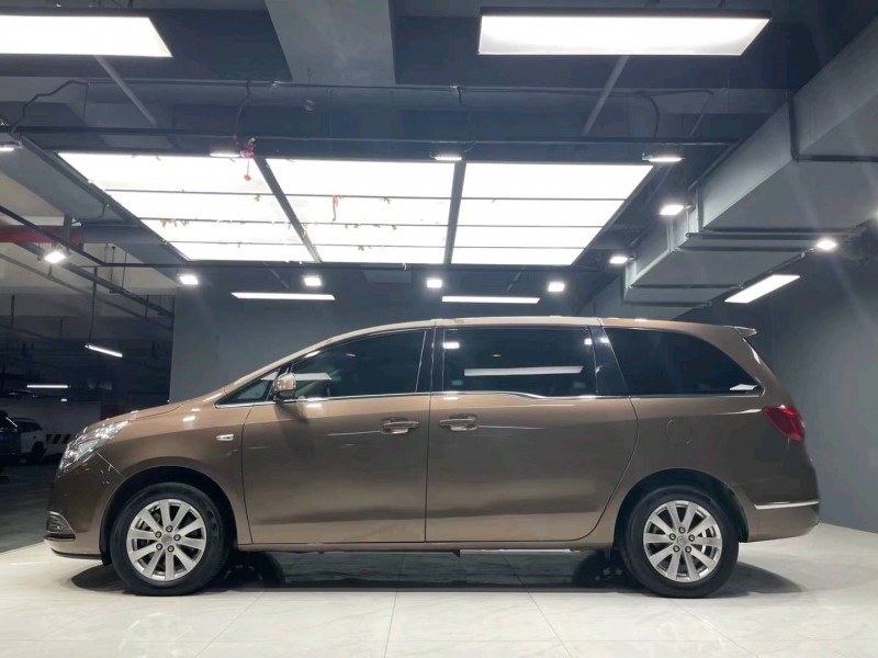 成都19年别克GL87