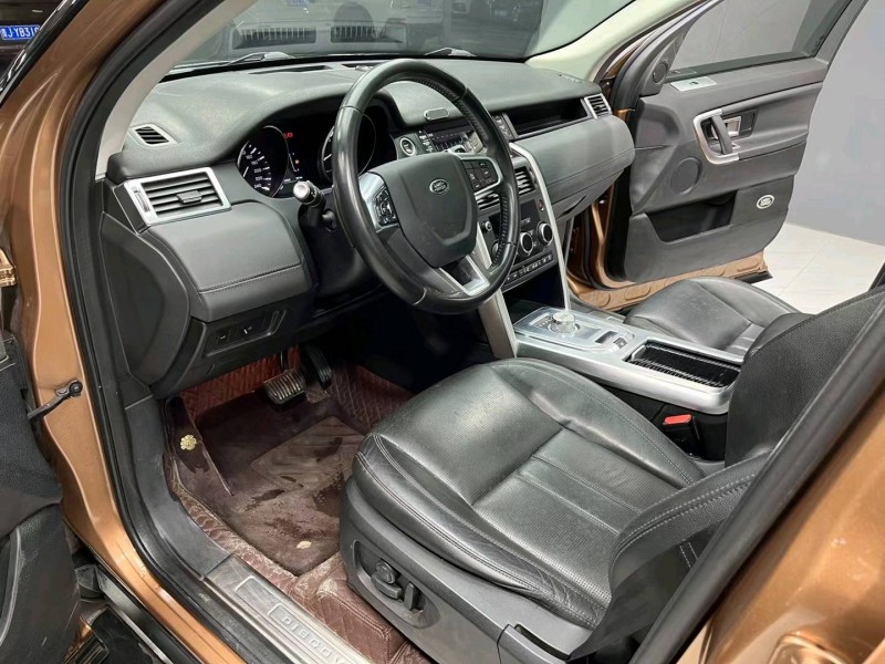 成都16年路虎发现神行4