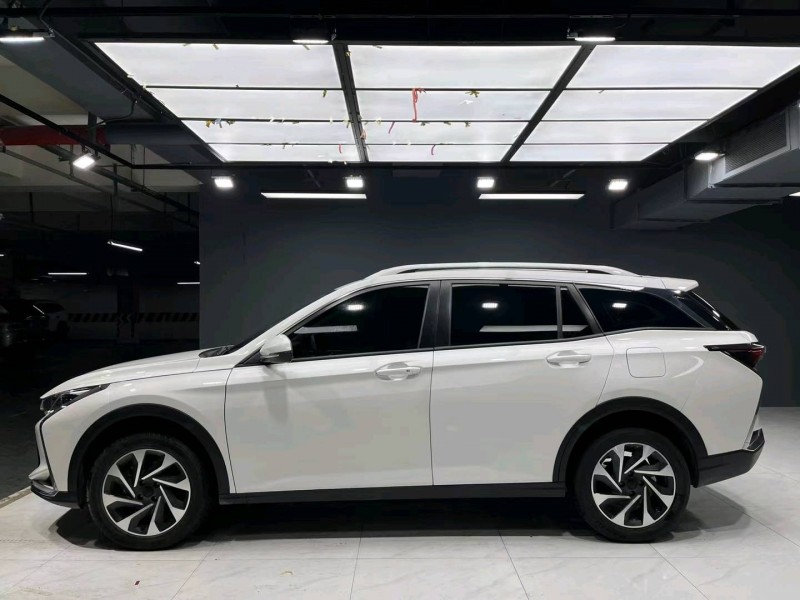 成都21年东风奕炫7