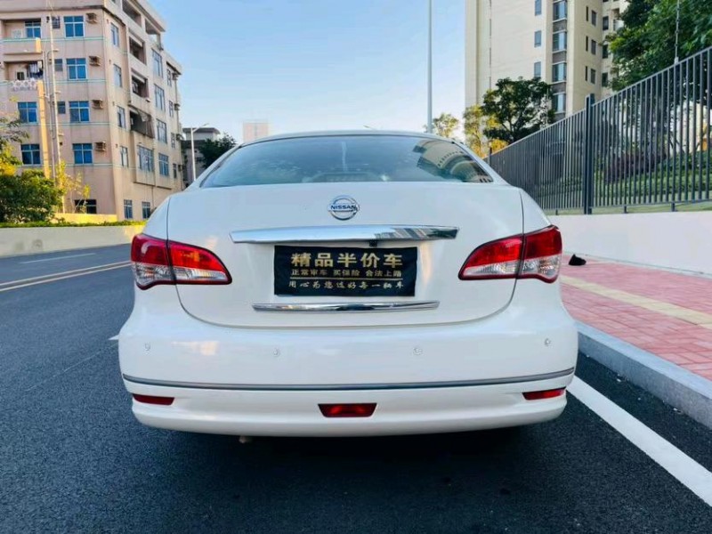 东莞14年日产轩逸9