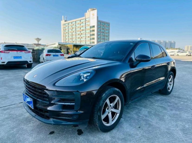 东莞20年保时捷Macan8