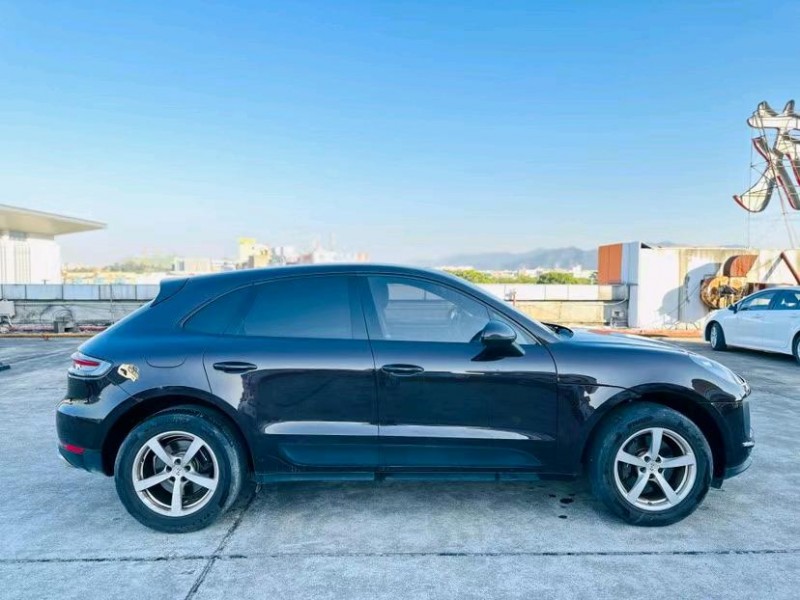 东莞20年保时捷Macan2