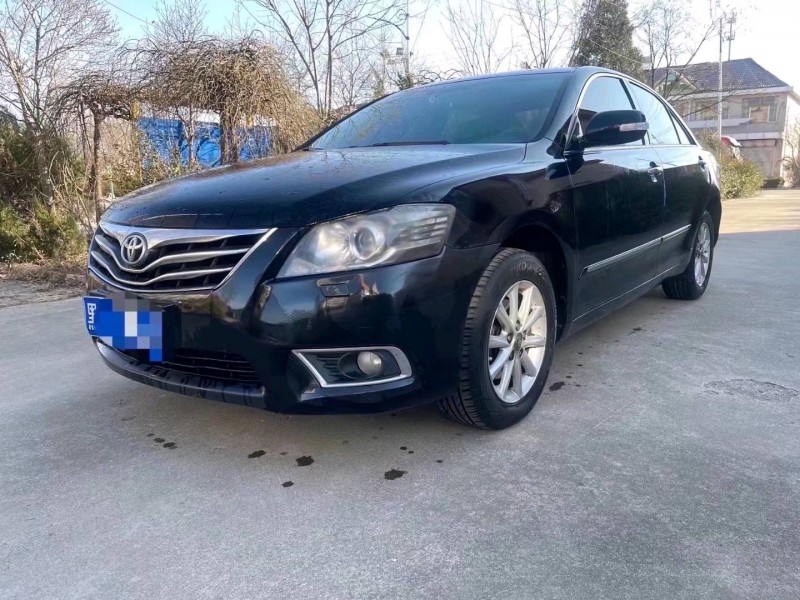 潍坊13年丰田凯美瑞3