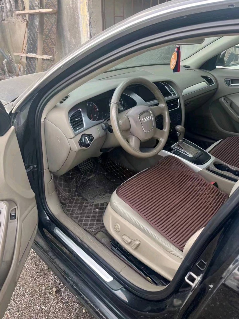 潍坊10年奥迪A4L3