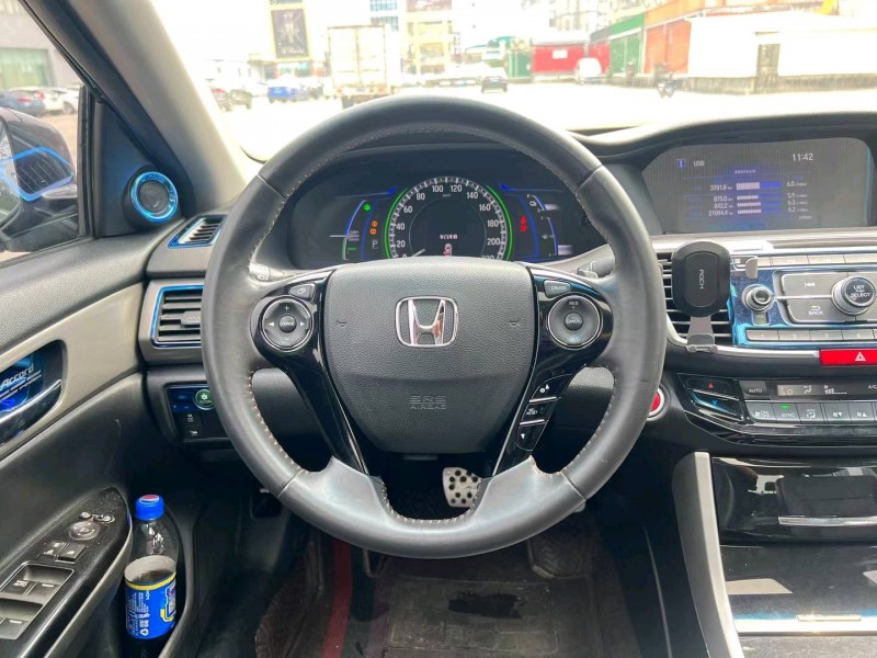 广州17年本田雅阁6
