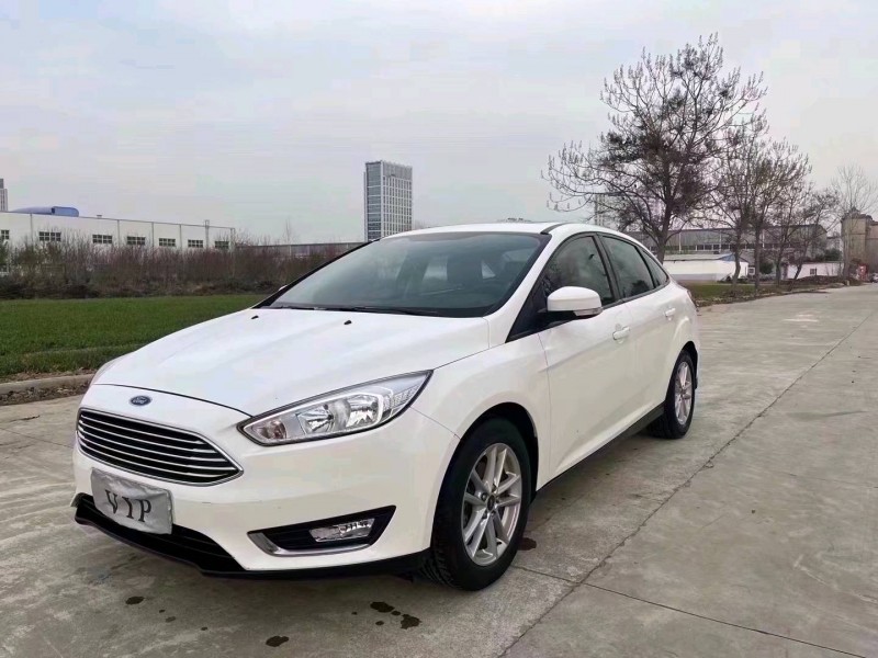 北京17年福特福克斯2