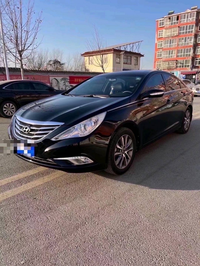 宿州14年现代索纳塔八2