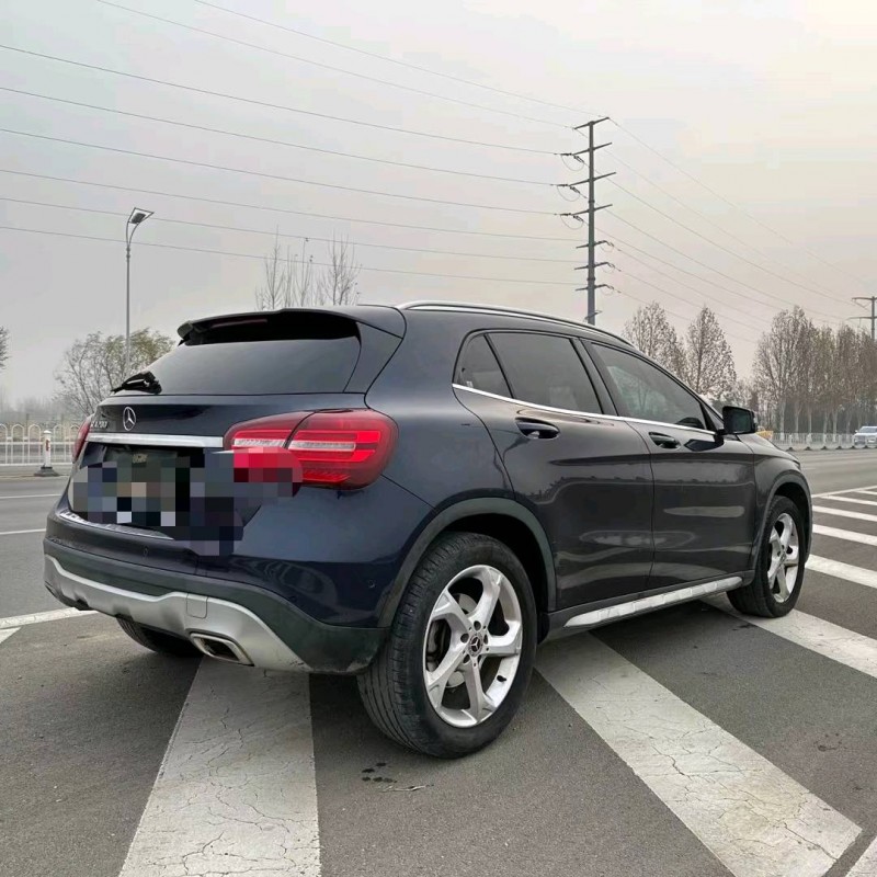 枣庄18年奔驰GLA8