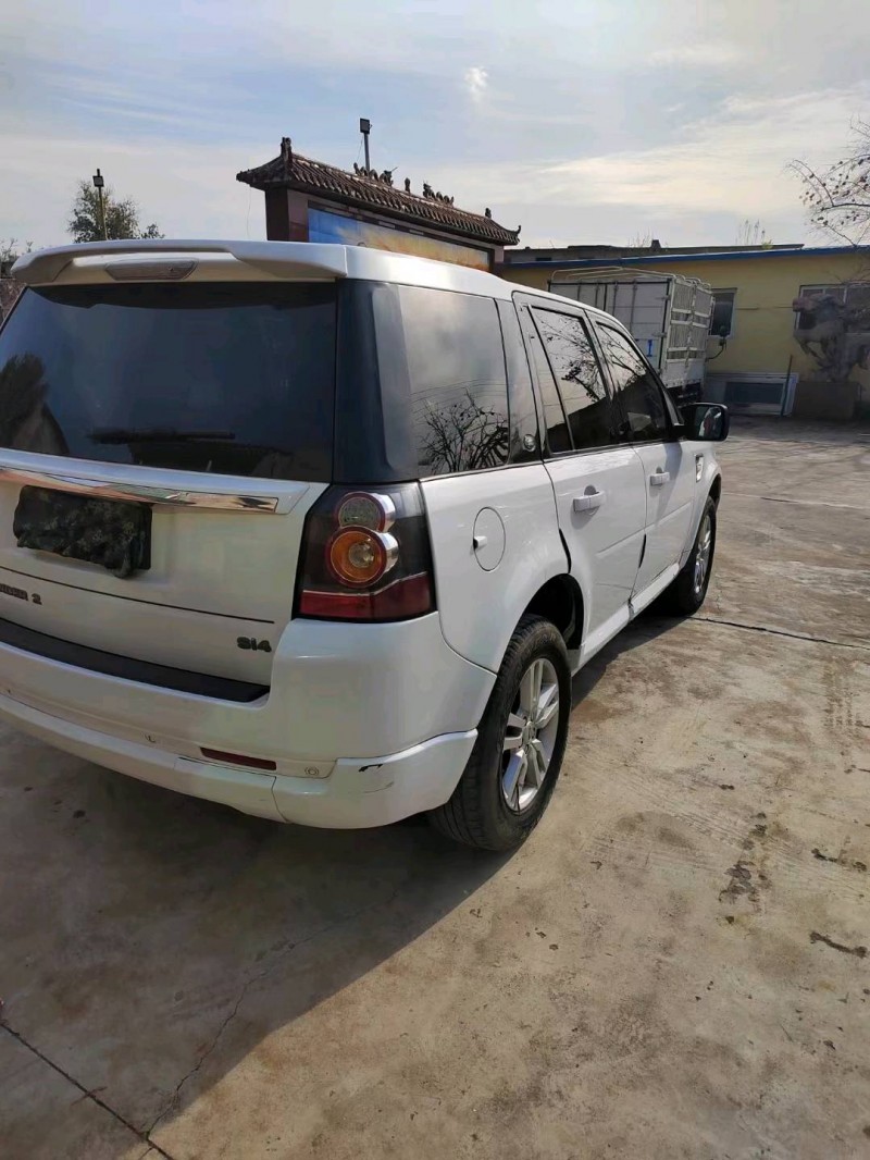 东营13年路虎发现神行5